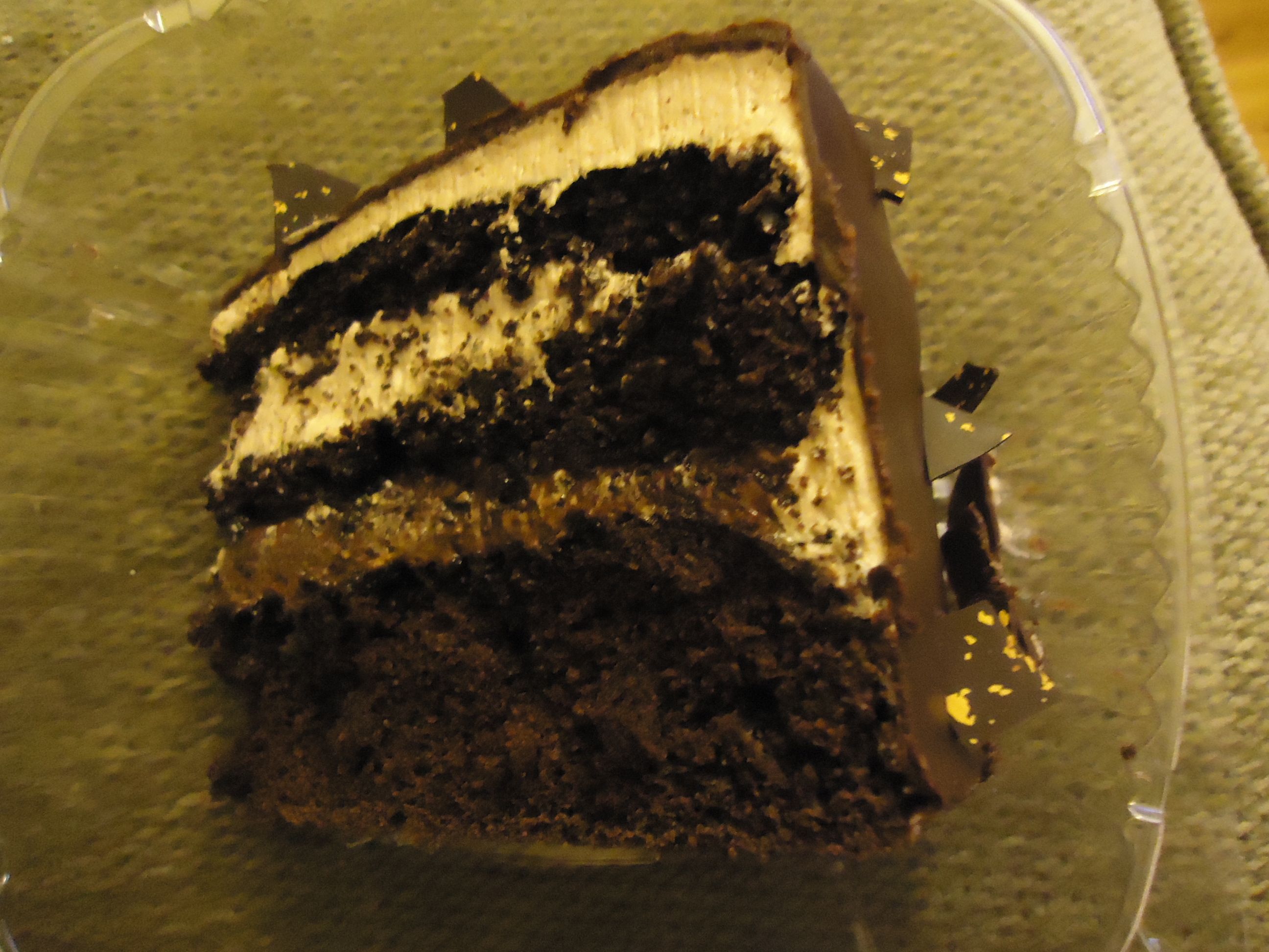 whole foods chocolate eruption cake review